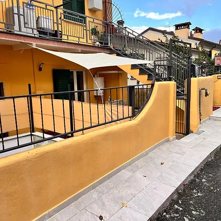Apartment La Casetta Del Vicolo *