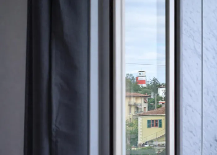 La Casetta Del Vicolo - Free Parking & 15 Min Station 公寓 斯培西亚