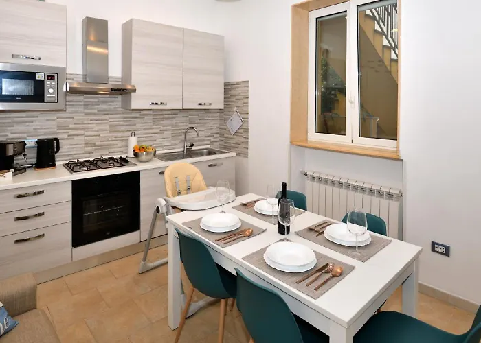 La Casetta Del Vicolo - Free Parking & 15 Min Station * La Spezia