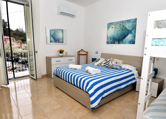 La Casetta Del Vicolo - Free Parking & 15 Min Station Appartement La Spezia